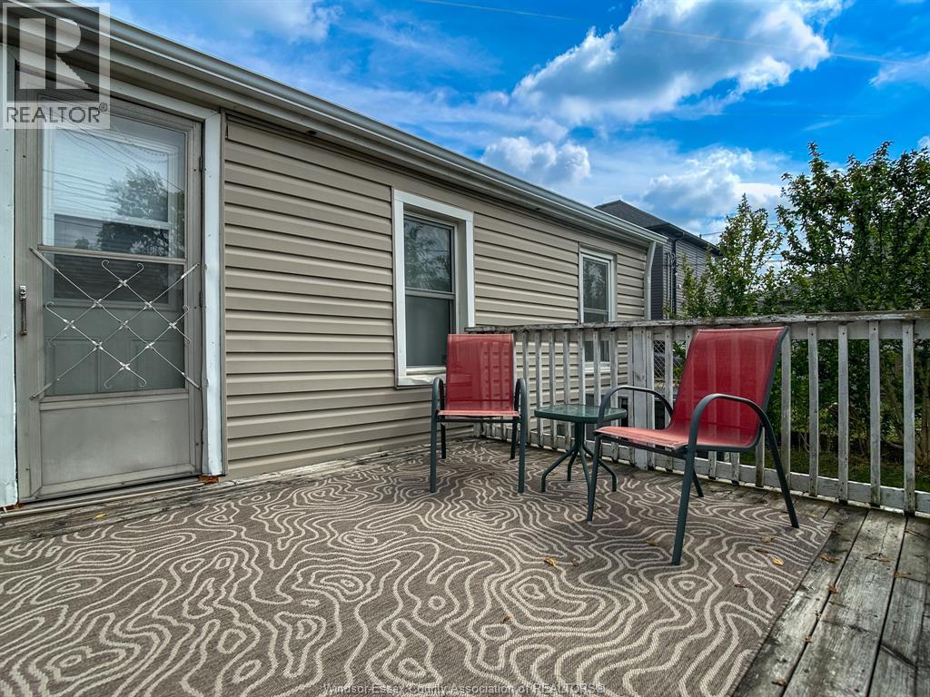 1639 St Luke, Windsor, Ontario  N8Y 3N4 - Photo 21 - 25024400