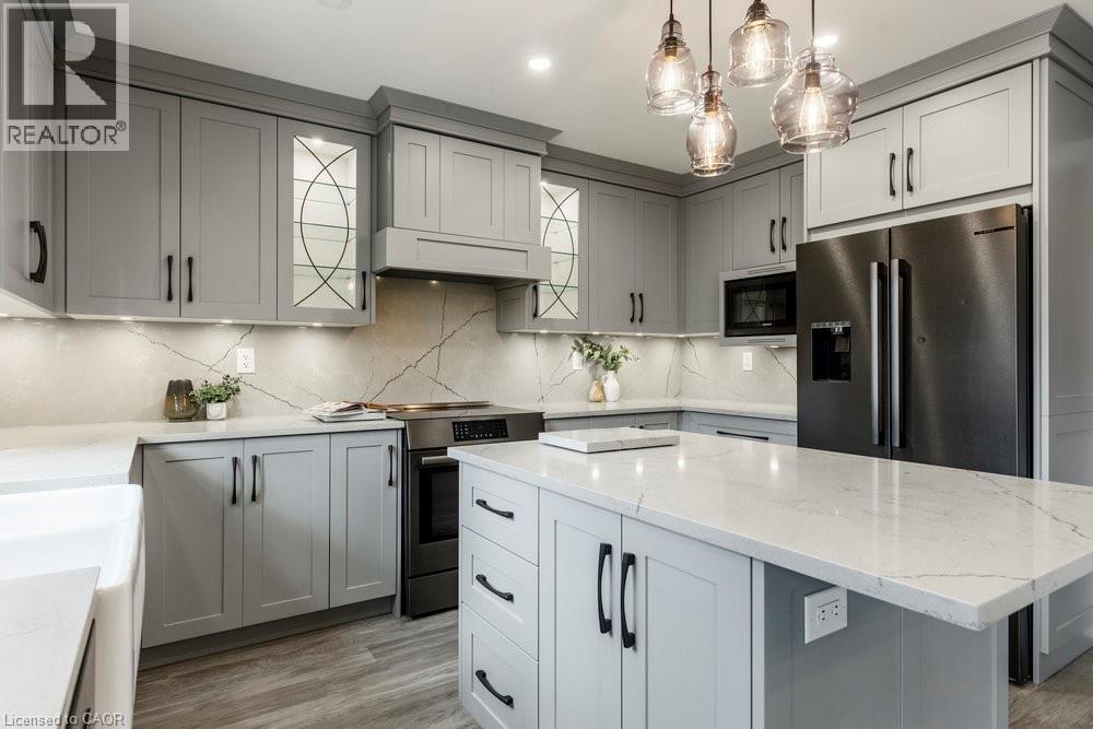 78 Silverlace Circle, Hamilton, Ontario  L9E 6A6 - Photo 6 - 40772253