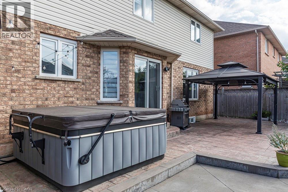 78 Silverlace Circle, Hamilton, Ontario  L9E 6A6 - Photo 29 - 40772253