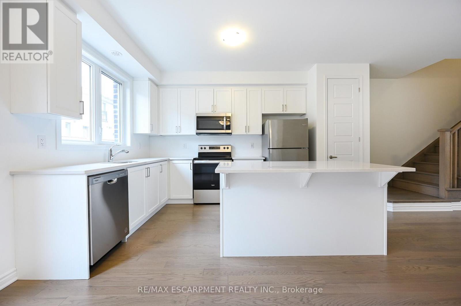4043 Saida Street, Mississauga, Ontario  L5M 2S8 - Photo 13 - W12392818