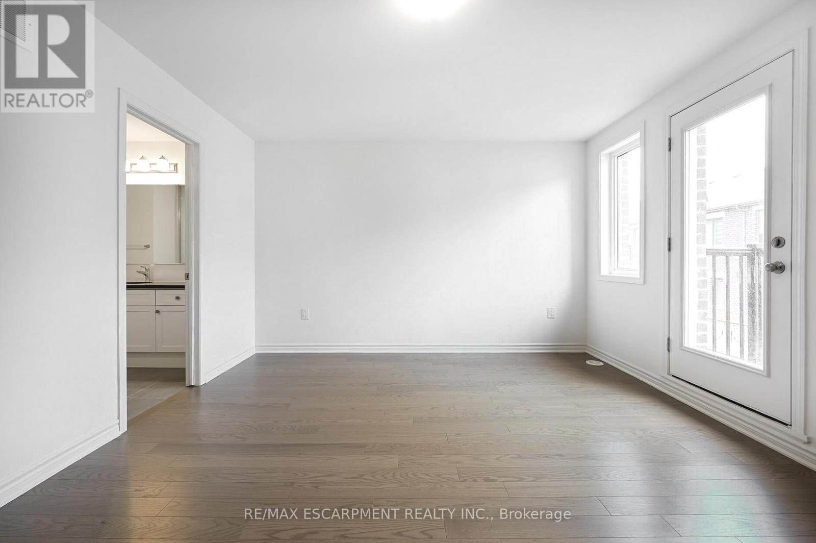 4043 Saida Street, Mississauga, Ontario  L5M 2S8 - Photo 27 - W12392818