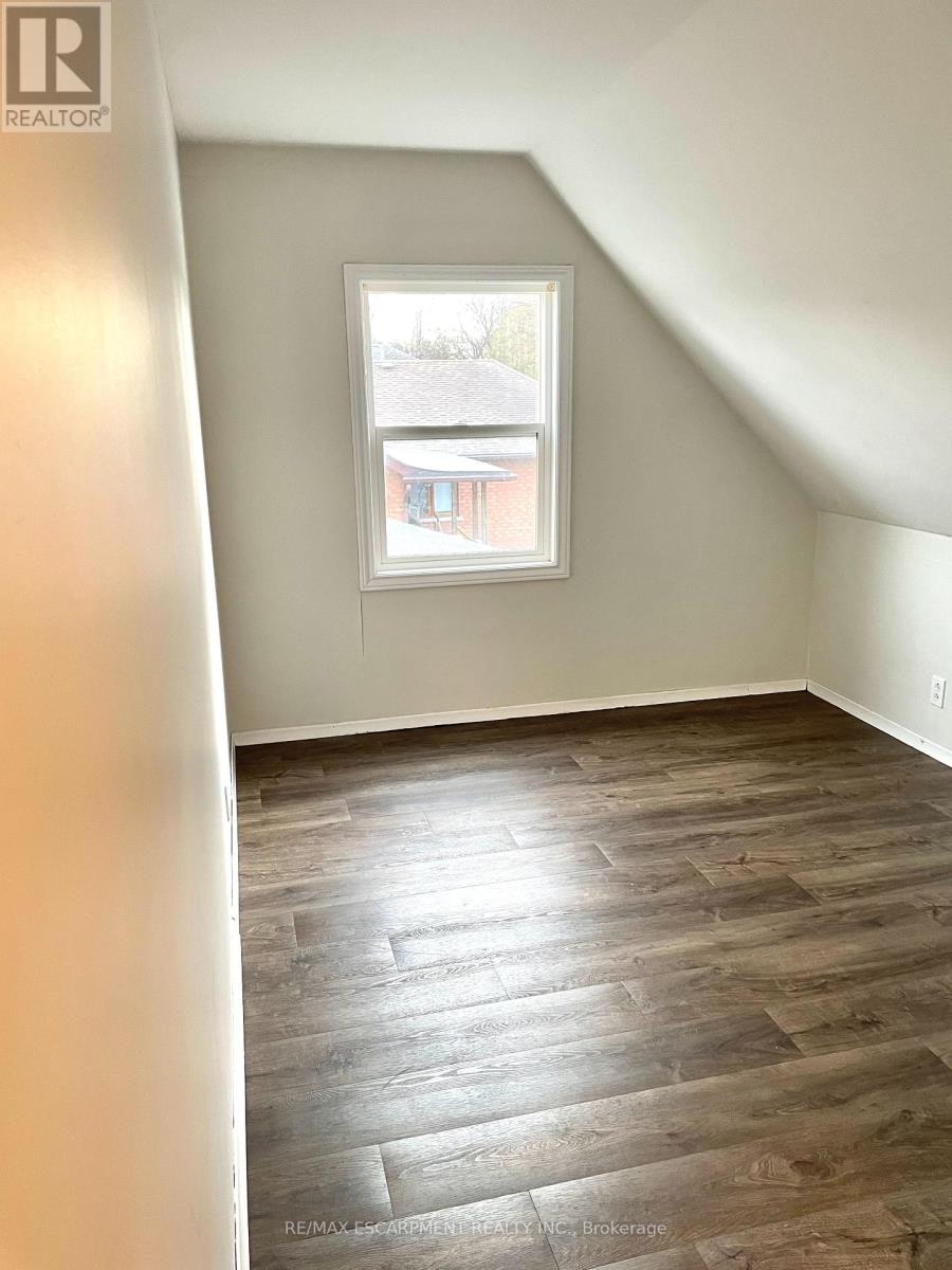 1494 Haig Boulevard, Mississauga, Ontario  L5E 2N3 - Photo 27 - W12415769