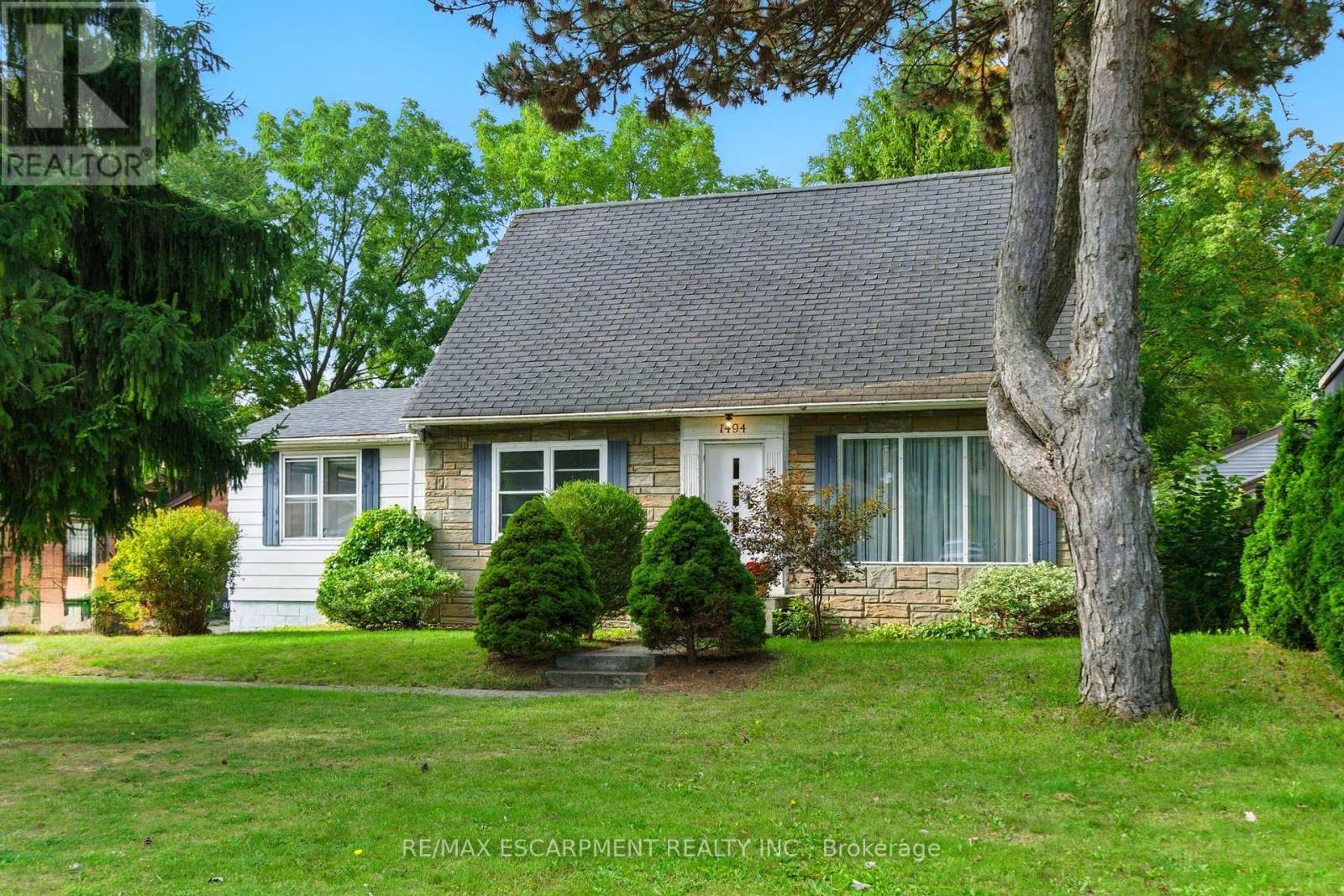 1494 Haig Boulevard, Mississauga, Ontario  L5E 2N3 - Photo 7 - W12415769