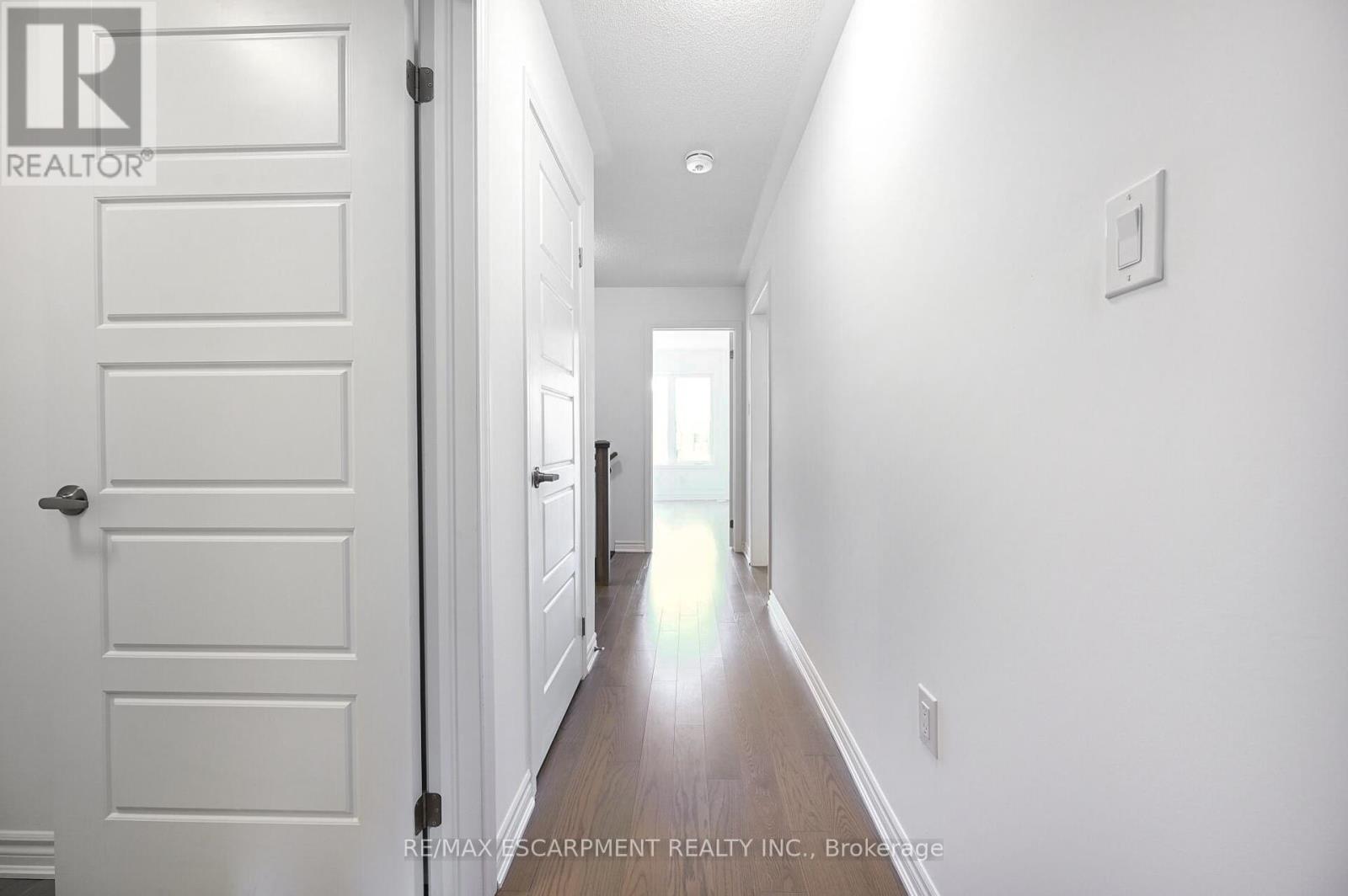 4043 Saida Street, Mississauga, Ontario  L5M 2S8 - Photo 25 - W12392818