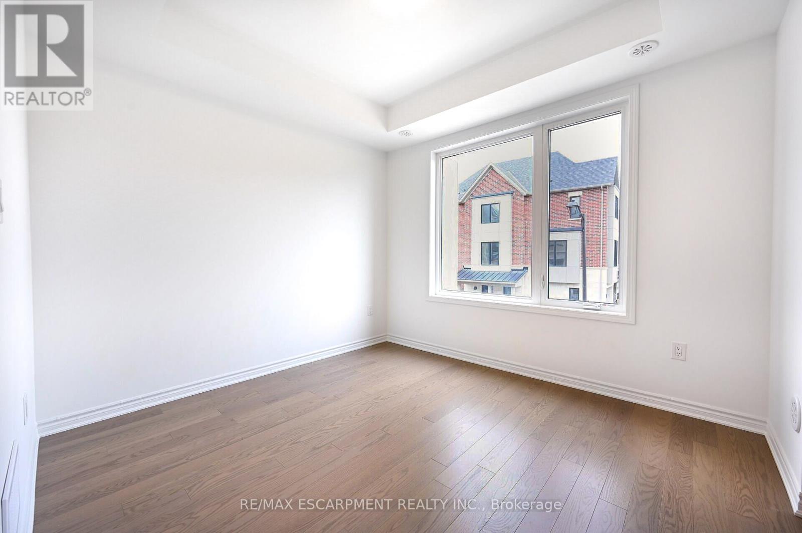 4043 Saida Street, Mississauga, Ontario  L5M 2S8 - Photo 21 - W12392818