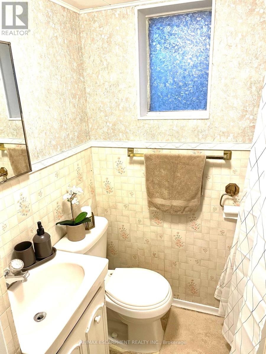 1494 Haig Boulevard, Mississauga, Ontario  L5E 2N3 - Photo 31 - W12415769
