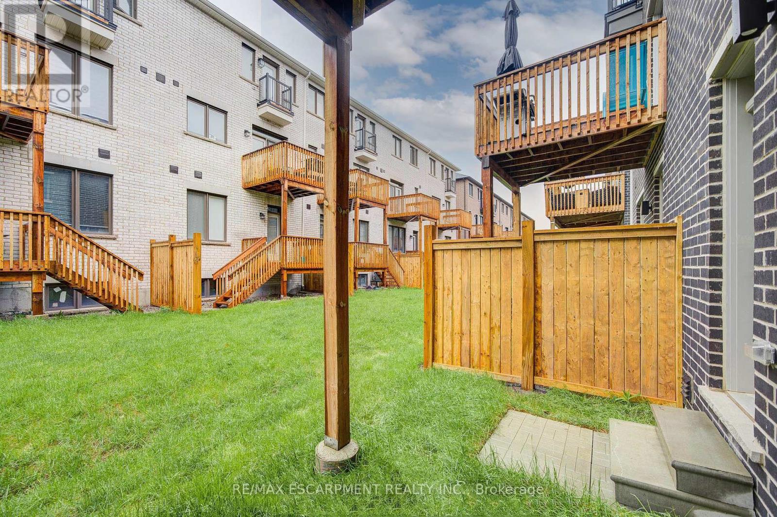 4043 Saida Street, Mississauga, Ontario  L5M 2S8 - Photo 39 - W12392818