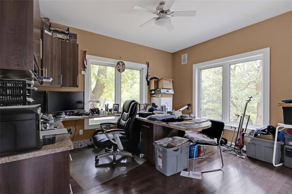 302 Bouchard Road, Petersfield, Manitoba  R0C 2L0 - Photo 16 - 202525029