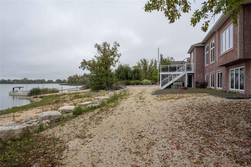 302 Bouchard Road, Petersfield, Manitoba  R0C 2L0 - Photo 38 - 202525029