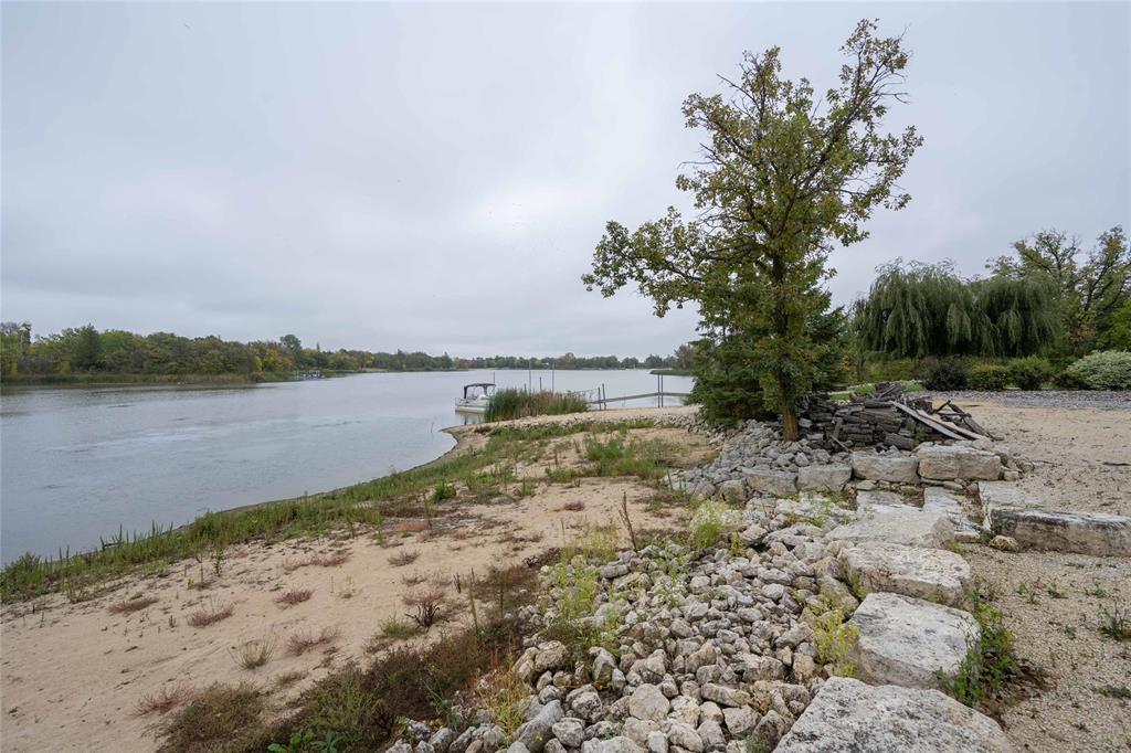 302 Bouchard Road, Petersfield, Manitoba  R0C 2L0 - Photo 39 - 202525029