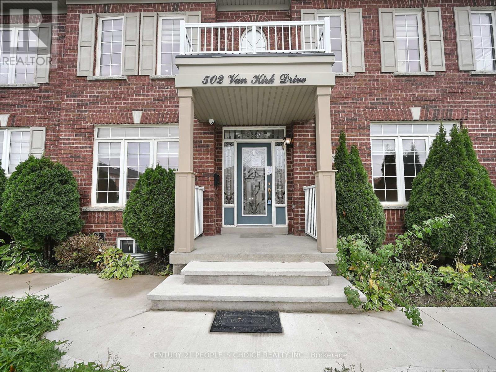 502 Van Kirk Drive, Brampton, Ontario  L7A 0L6 - Photo 5 - W12401999