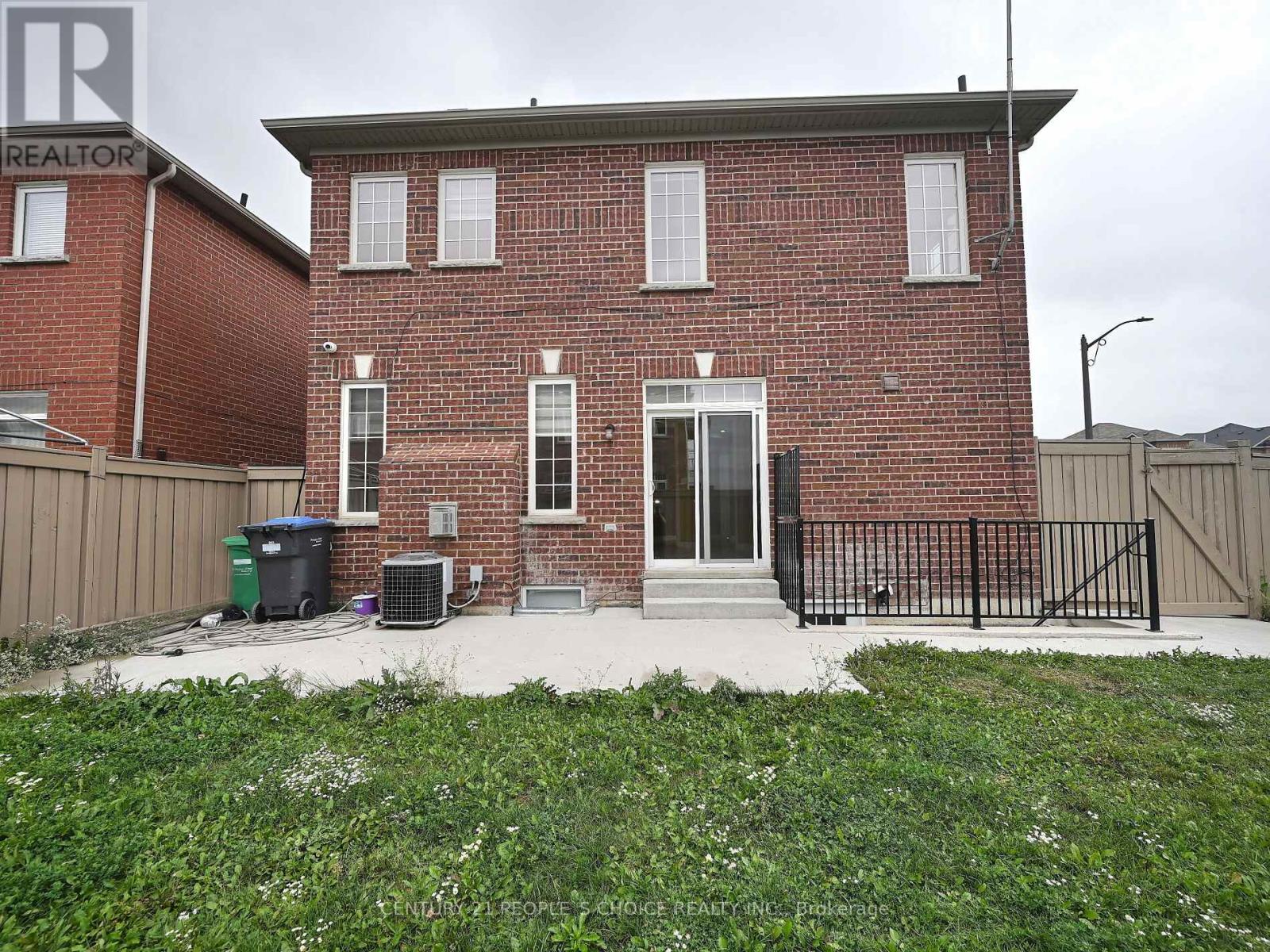 502 Van Kirk Drive, Brampton, Ontario  L7A 0L6 - Photo 38 - W12401999