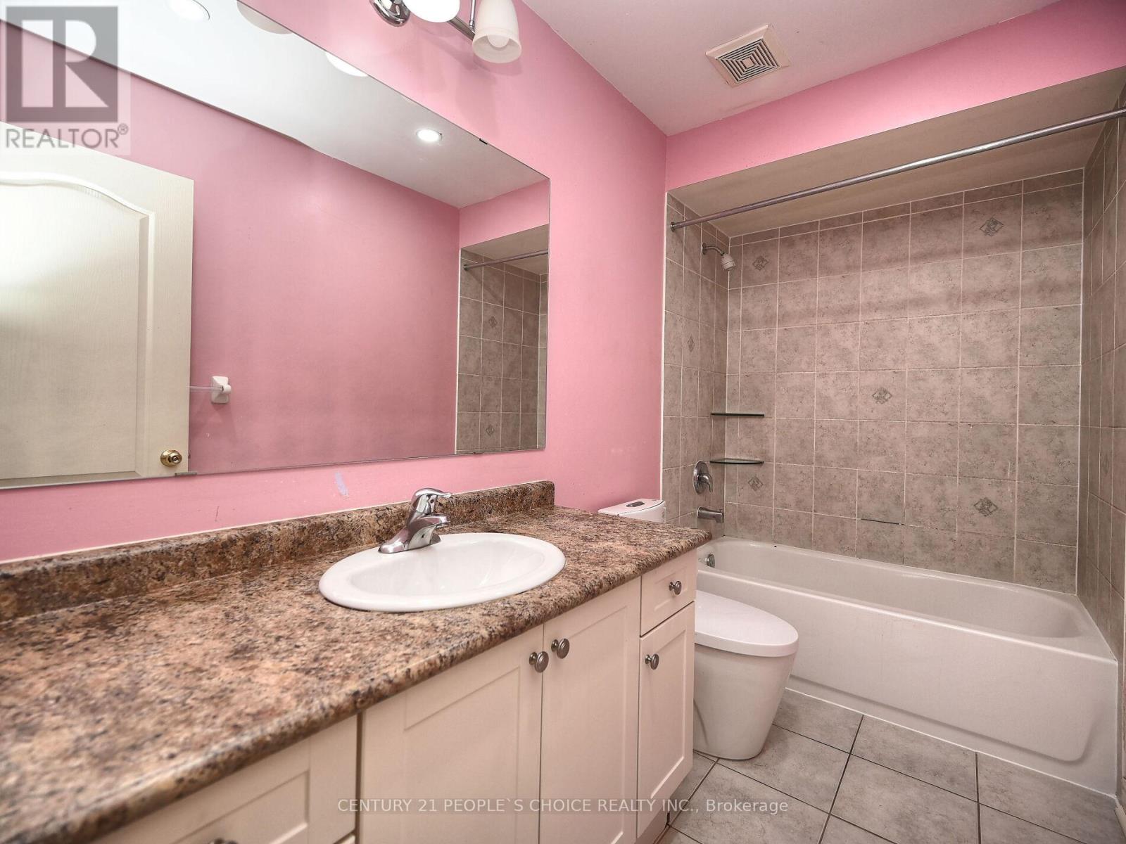 502 Van Kirk Drive, Brampton, Ontario  L7A 0L6 - Photo 25 - W12401999