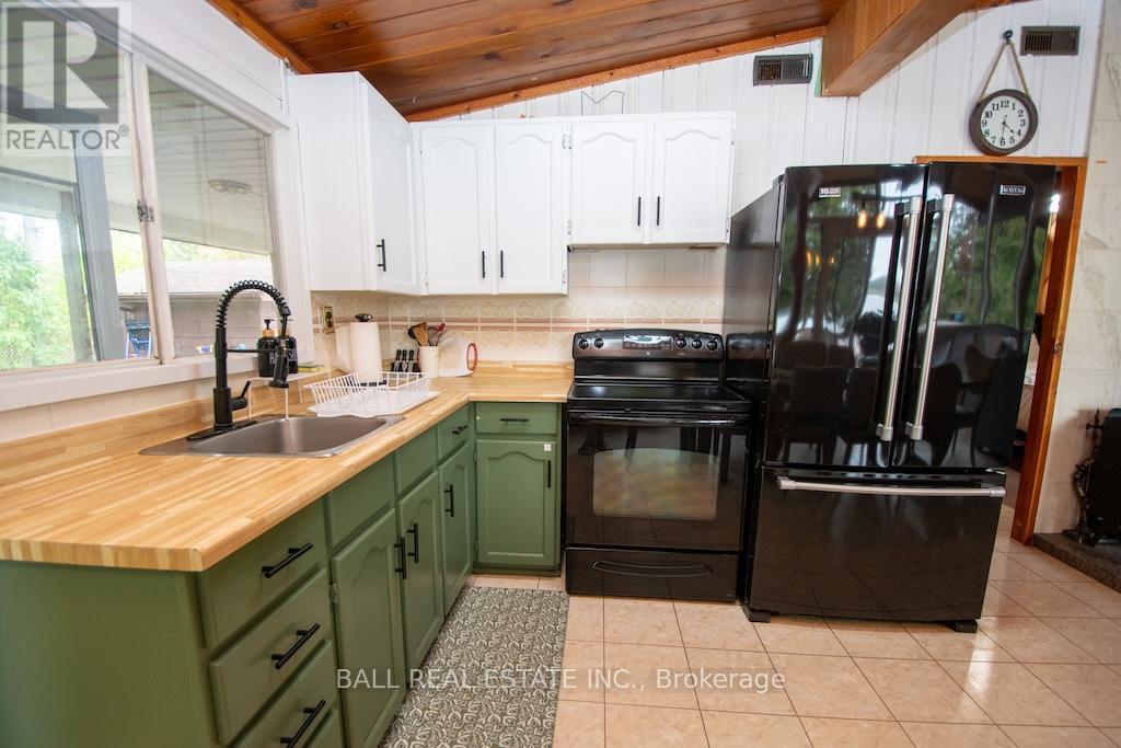 275 Muskie Mile Lane, Trent Hills, Ontario K0L 1Z0 - Photo 12 - X12421858