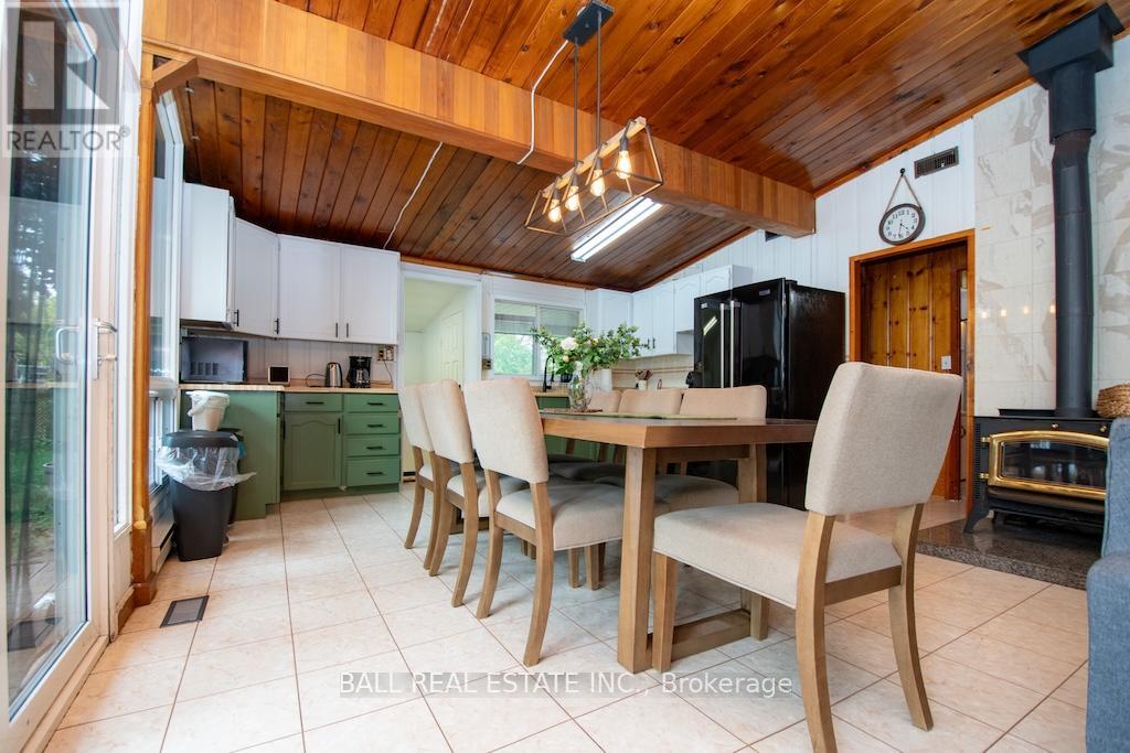 275 Muskie Mile Lane, Trent Hills, Ontario K0L 1Z0 - Photo 9 - X12421858