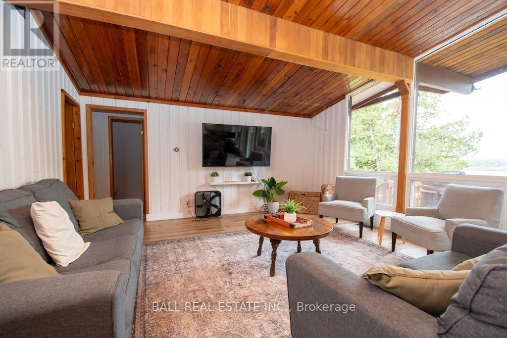 275 Muskie Mile Lane, Trent Hills, Ontario K0L 1Z0 - Photo 7 - X12421858