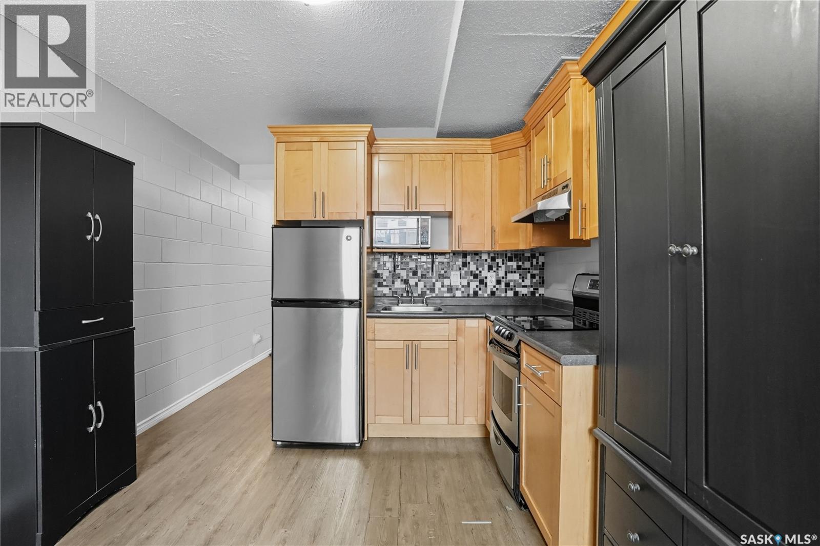 2a 833 B Avenue N, Saskatoon, Saskatchewan  S7L 1E6 - Photo 6 - SK013932