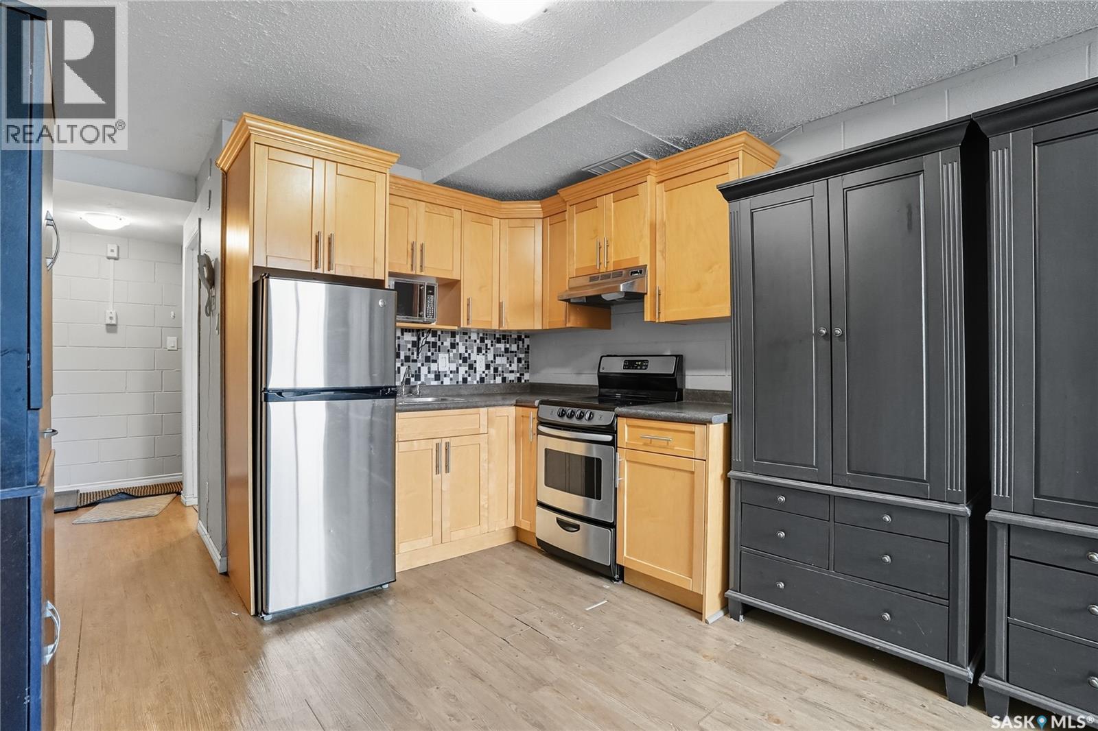 2a 833 B Avenue N, Saskatoon, Saskatchewan  S7L 1E6 - Photo 5 - SK013932