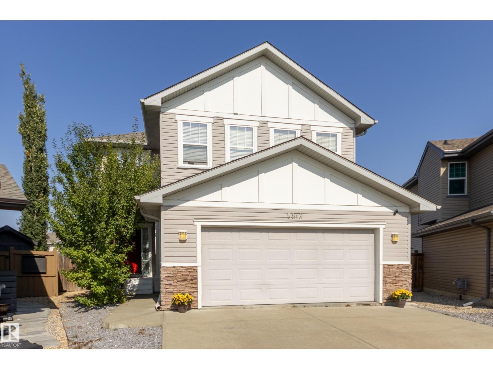 5816 168 AV NW, Edmonton, Alberta