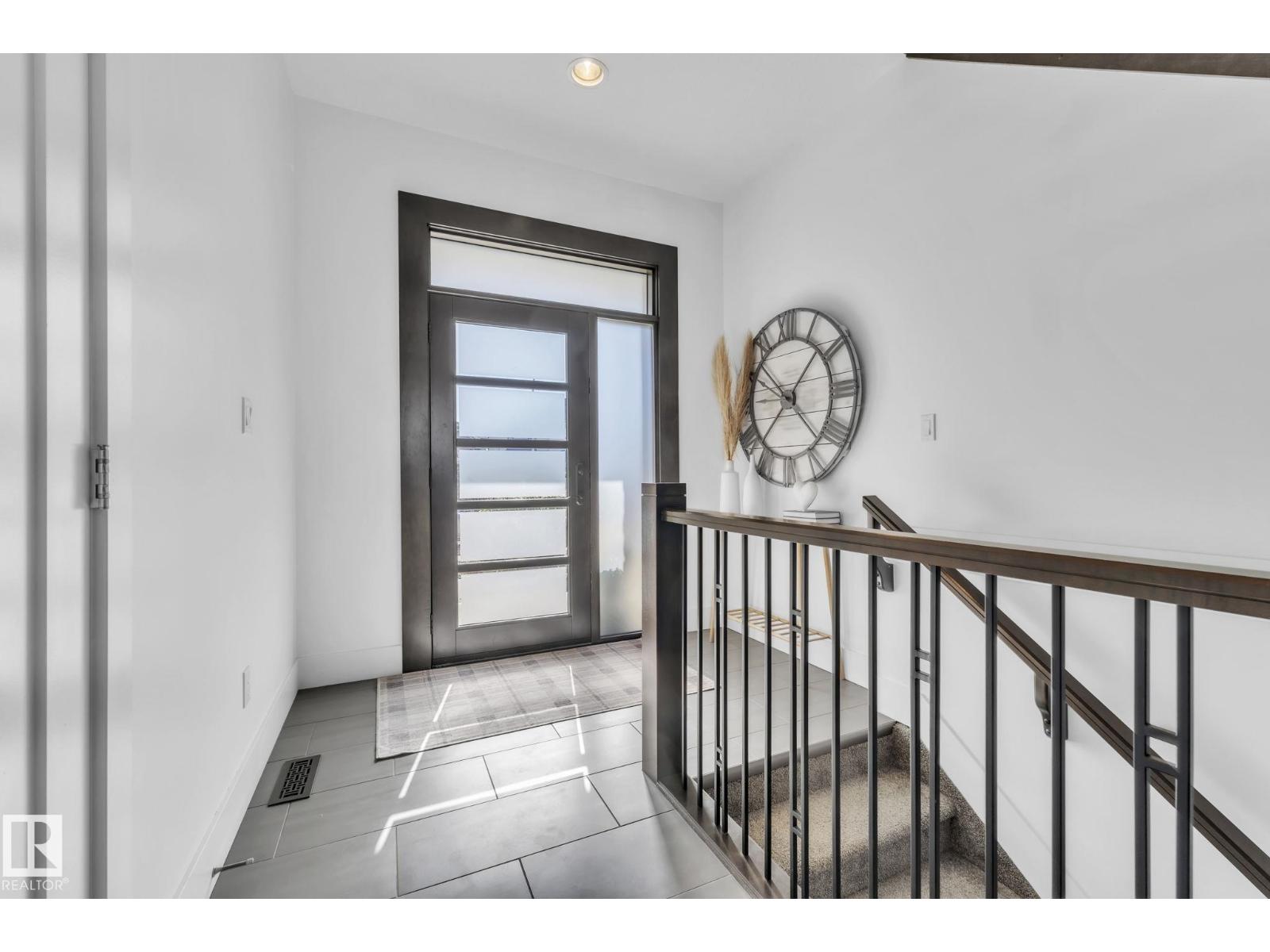 190 Woodhill, Fort Saskatchewan, Alberta  T8L 0L5 - Photo 2 - E4459376