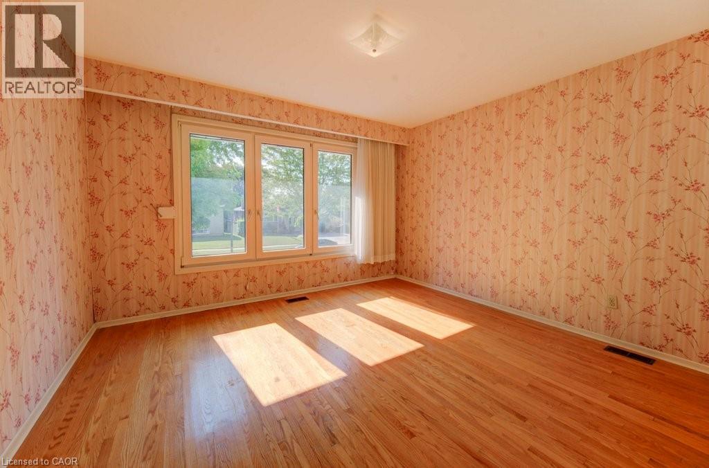 12 Old York Crescent, Kitchener, Ontario  N2B 3G3 - Photo 15 - 40767490