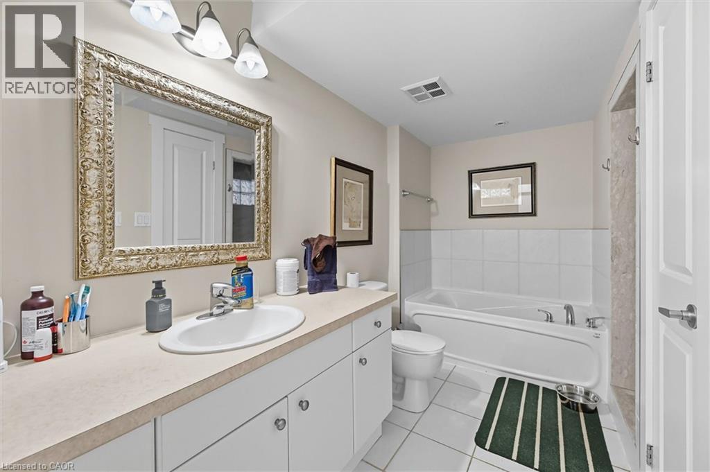 49 Ontario Street Unit# 1, Grimsby, Ontario  L3M 3H2 - Photo 35 - 40771680