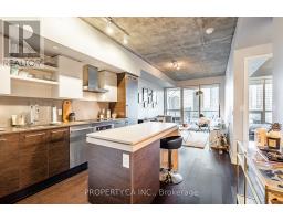 915 - 1030 KING STREET W