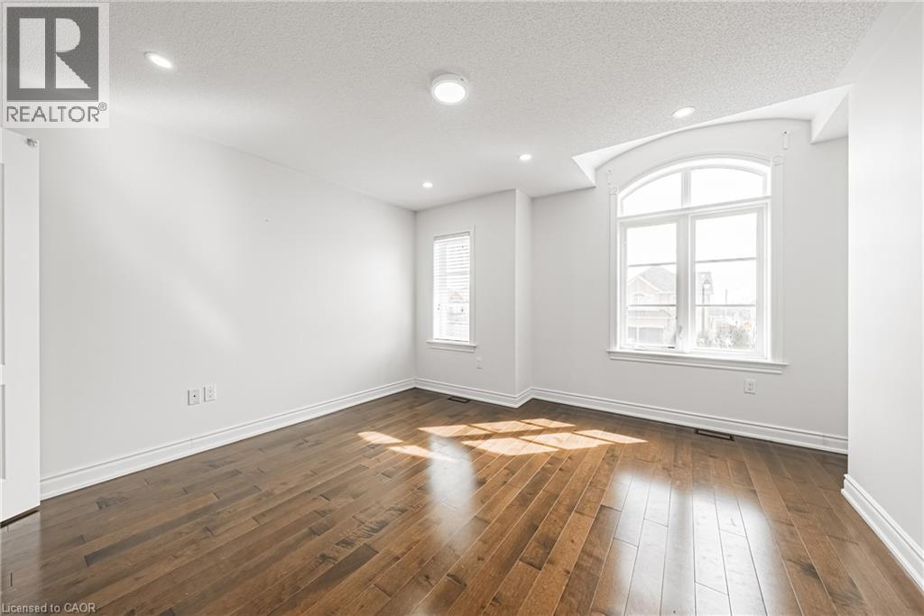 107 Hazelton Avenue, Hamilton, Ontario  L9B 0E9 - Photo 30 - 40773482
