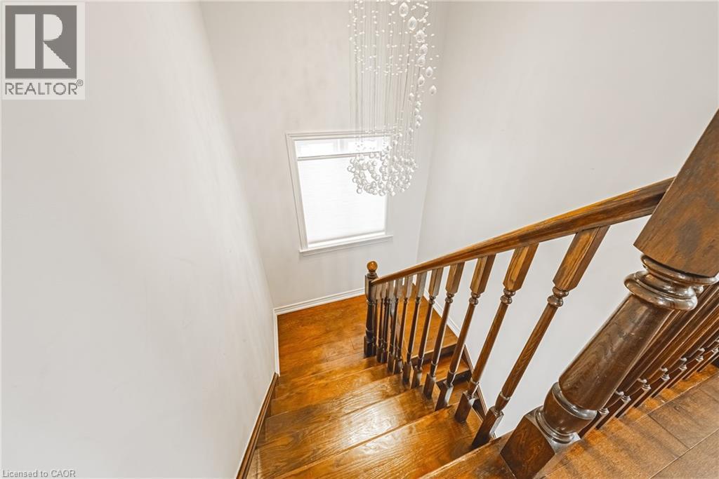 107 Hazelton Avenue, Hamilton, Ontario  L9B 0E9 - Photo 37 - 40773482