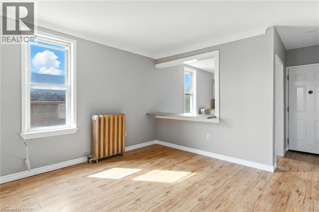 229 Main Street W, Port Colborne, Ontario  L3K 3V7 - Photo 7 - 40772408