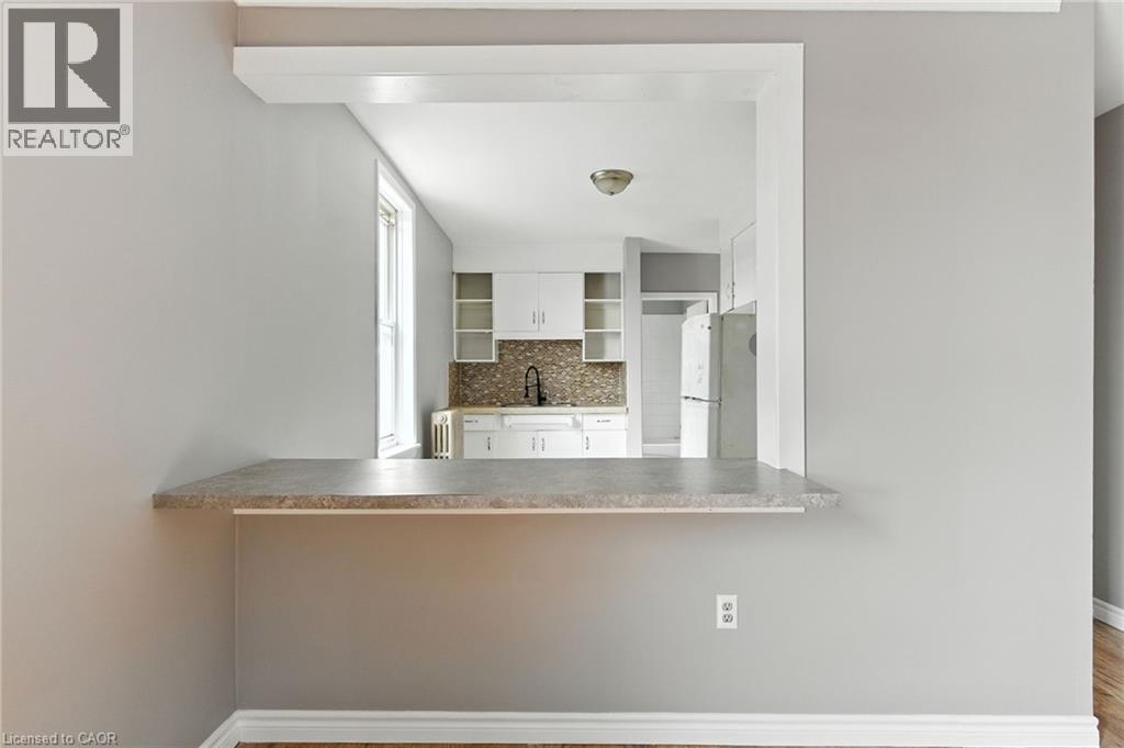 229 Main Street W, Port Colborne, Ontario  L3K 3V7 - Photo 9 - 40772408