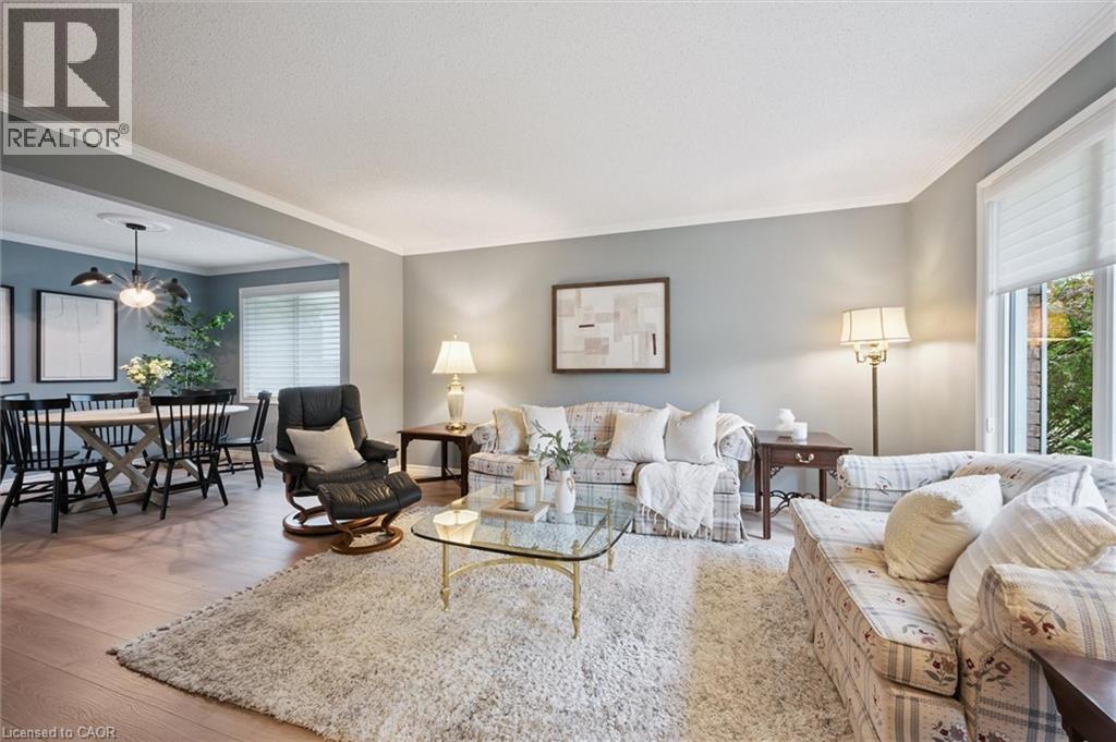 Property at 210 FOXHUNT Street image 5