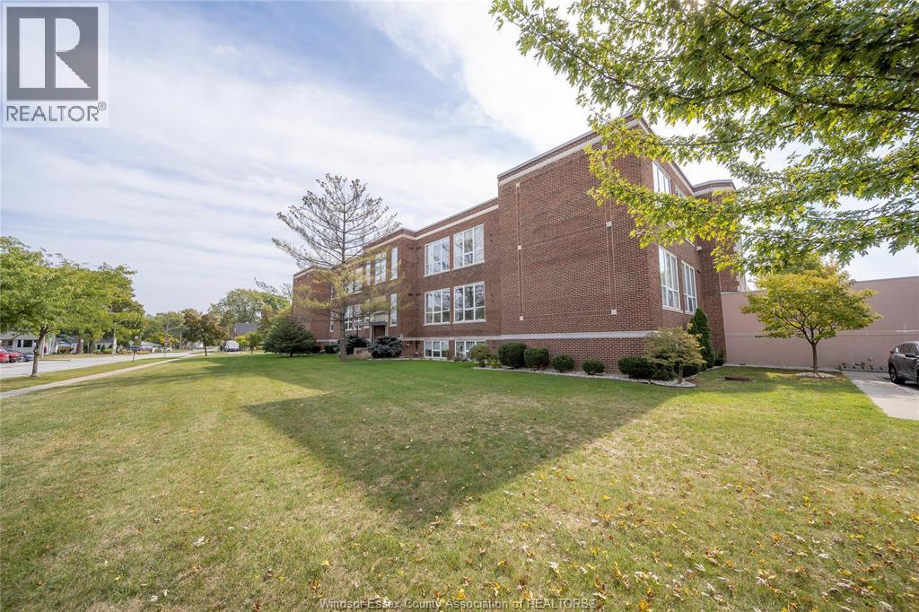 5955 Ontario Unit# 302, Windsor, Ontario  N8S 1W6 - Photo 38 - 25024071