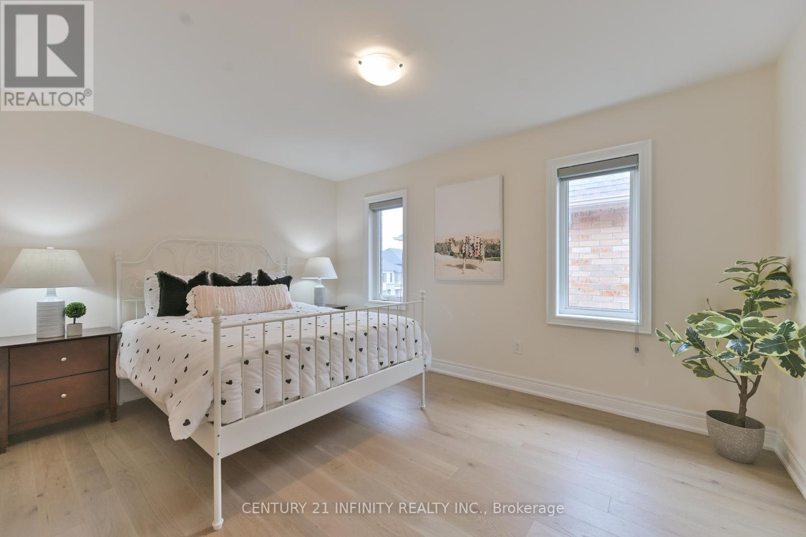 34 Watershed Gate, East Gwillimbury, Ontario  L9N 0Y6 - Photo 31 - N12425668