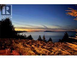 235 Spearfish Rd Qualicum North, Qualicum Beach, Ca