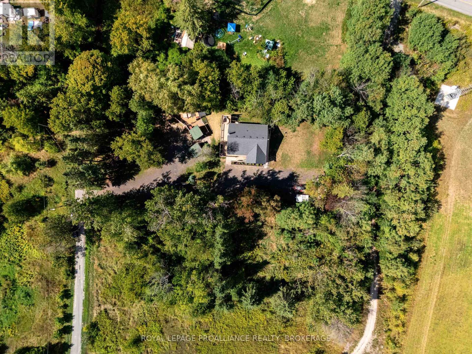 72 Franklin Street, Tweed, Ontario  K0K 2L0 - Photo 11 - X12425655