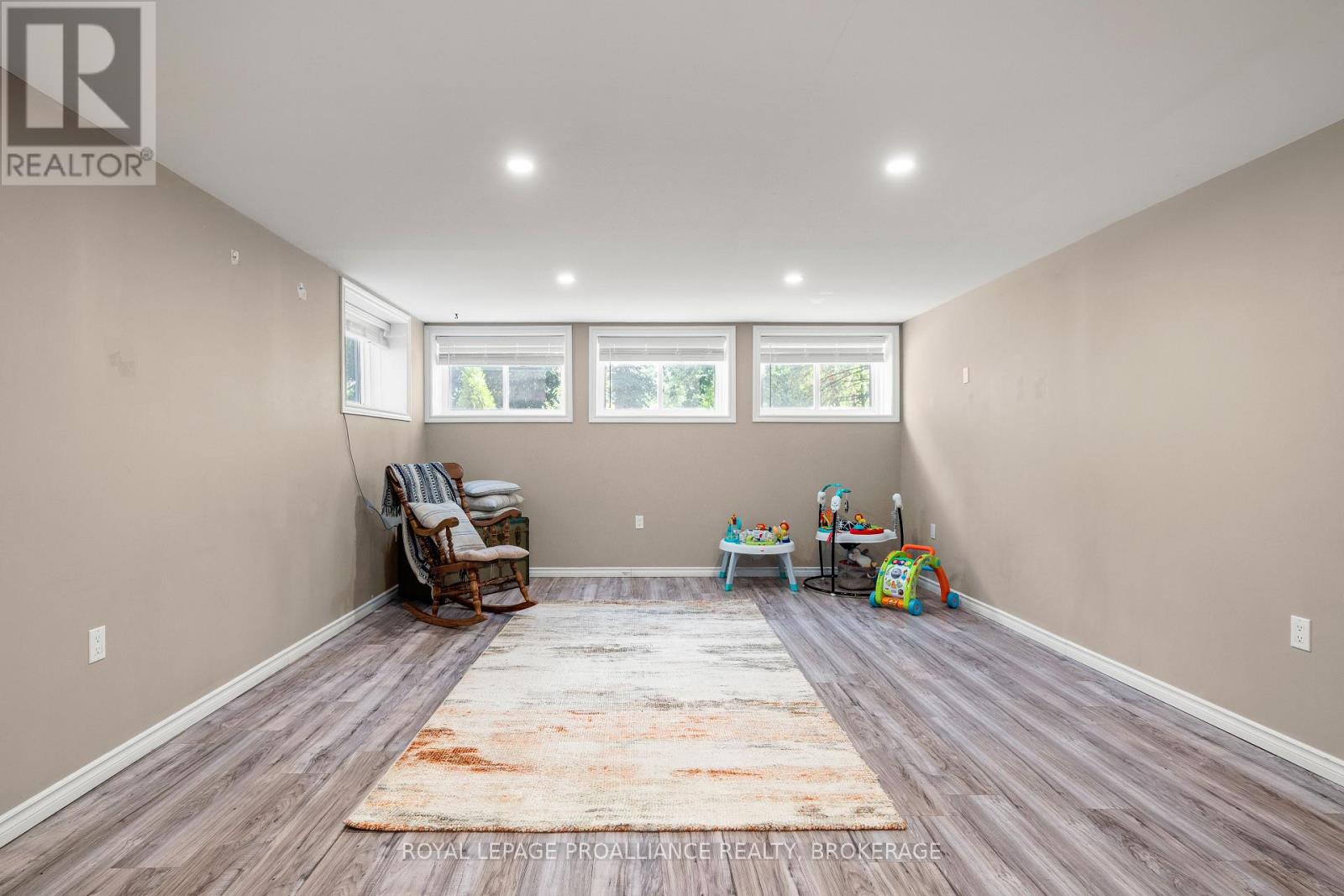 72 Franklin Street, Tweed, Ontario  K0K 2L0 - Photo 36 - X12425655