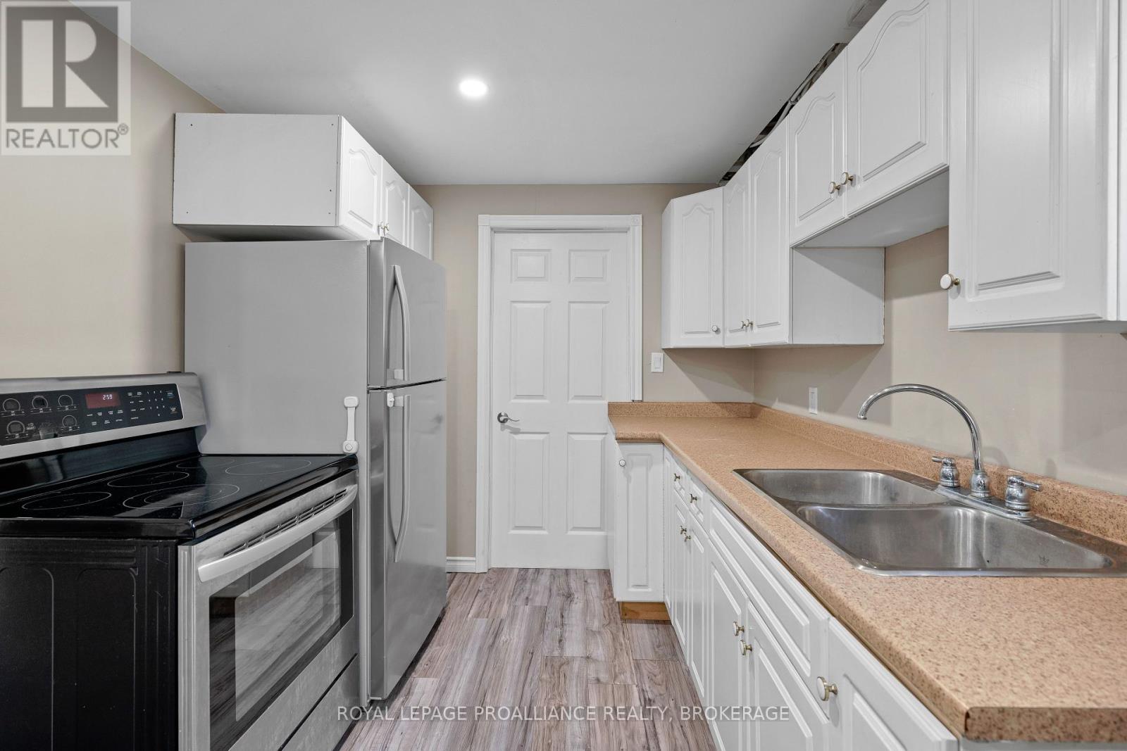 72 Franklin Street, Tweed, Ontario  K0K 2L0 - Photo 41 - X12425655