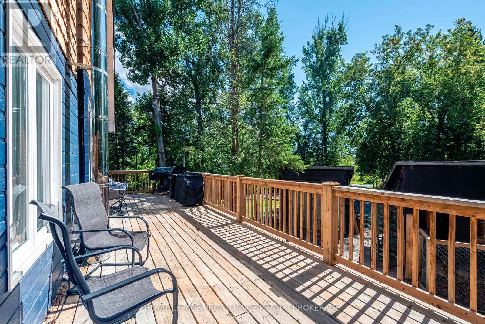 72 Franklin Street, Tweed, Ontario  K0K 2L0 - Photo 6 - X12425655