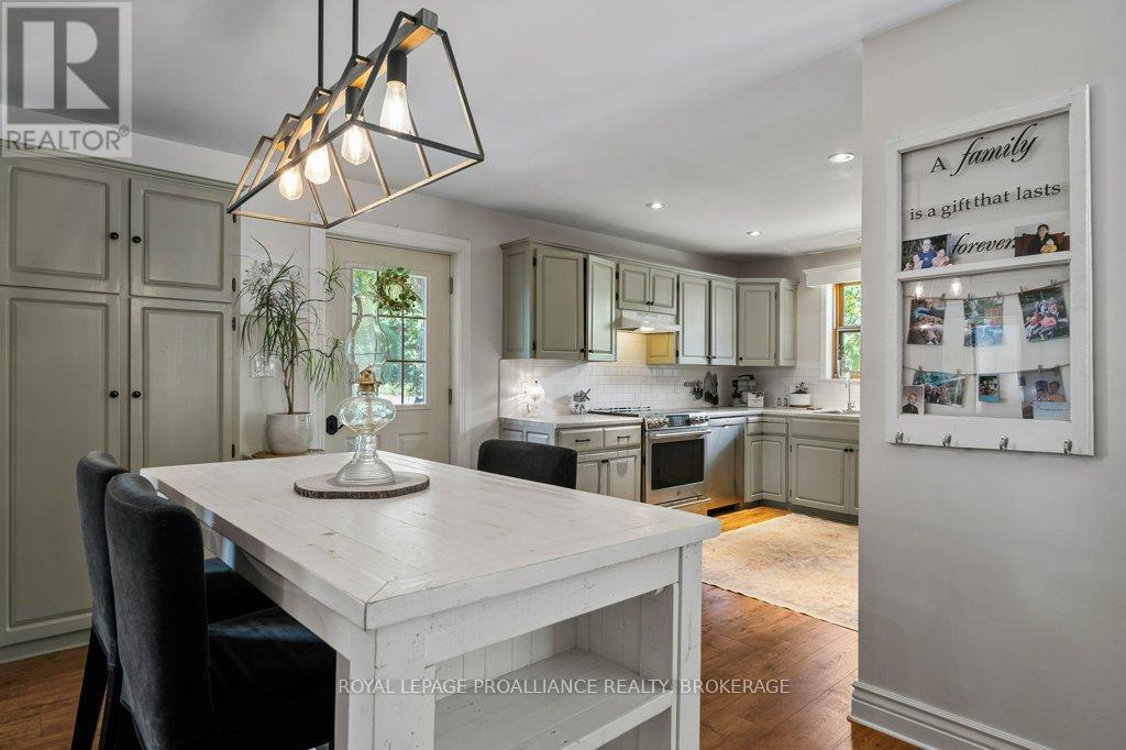 376 Huffman Road, Stone Mills, Ontario  K0K 3N0 - Photo 10 - X12425731