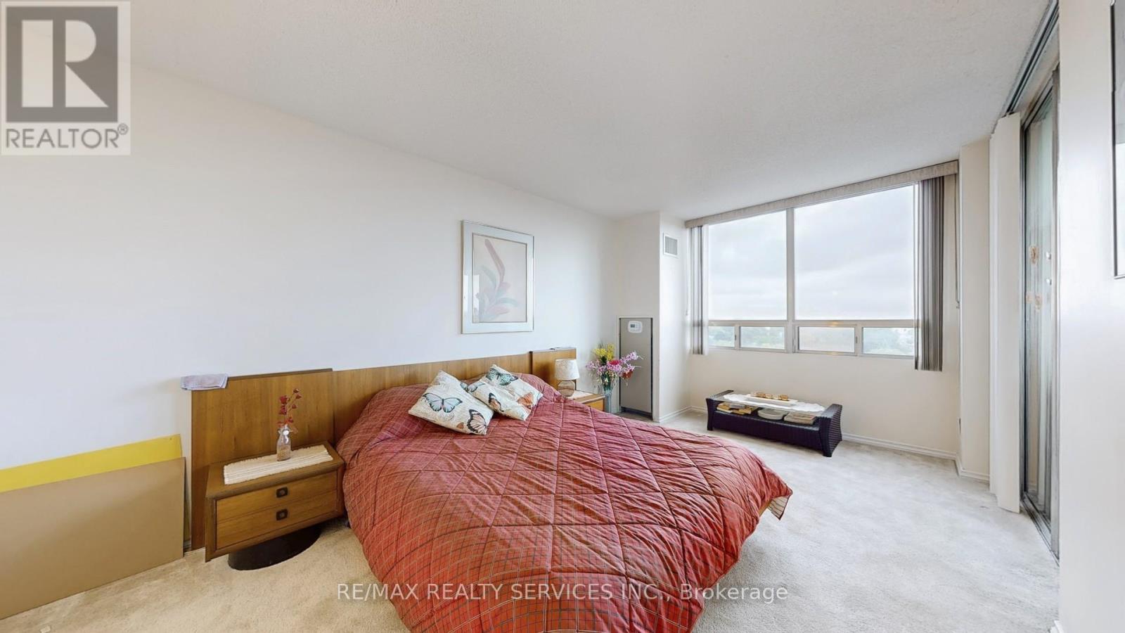 909 - 330 Mill Street S, Brampton, Ontario  L6Y 3V3 - Photo 17 - W12424263