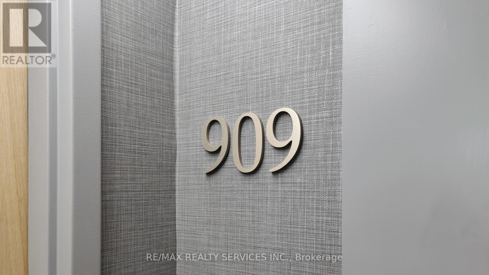 909 - 330 Mill Street S, Brampton, Ontario  L6Y 3V3 - Photo 28 - W12424263