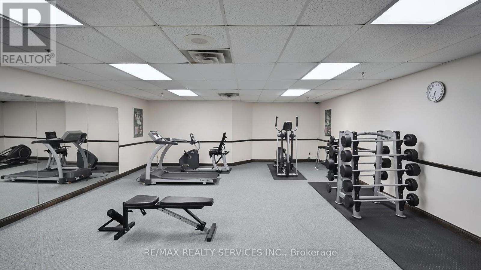 909 - 330 Mill Street S, Brampton, Ontario  L6Y 3V3 - Photo 37 - W12424263