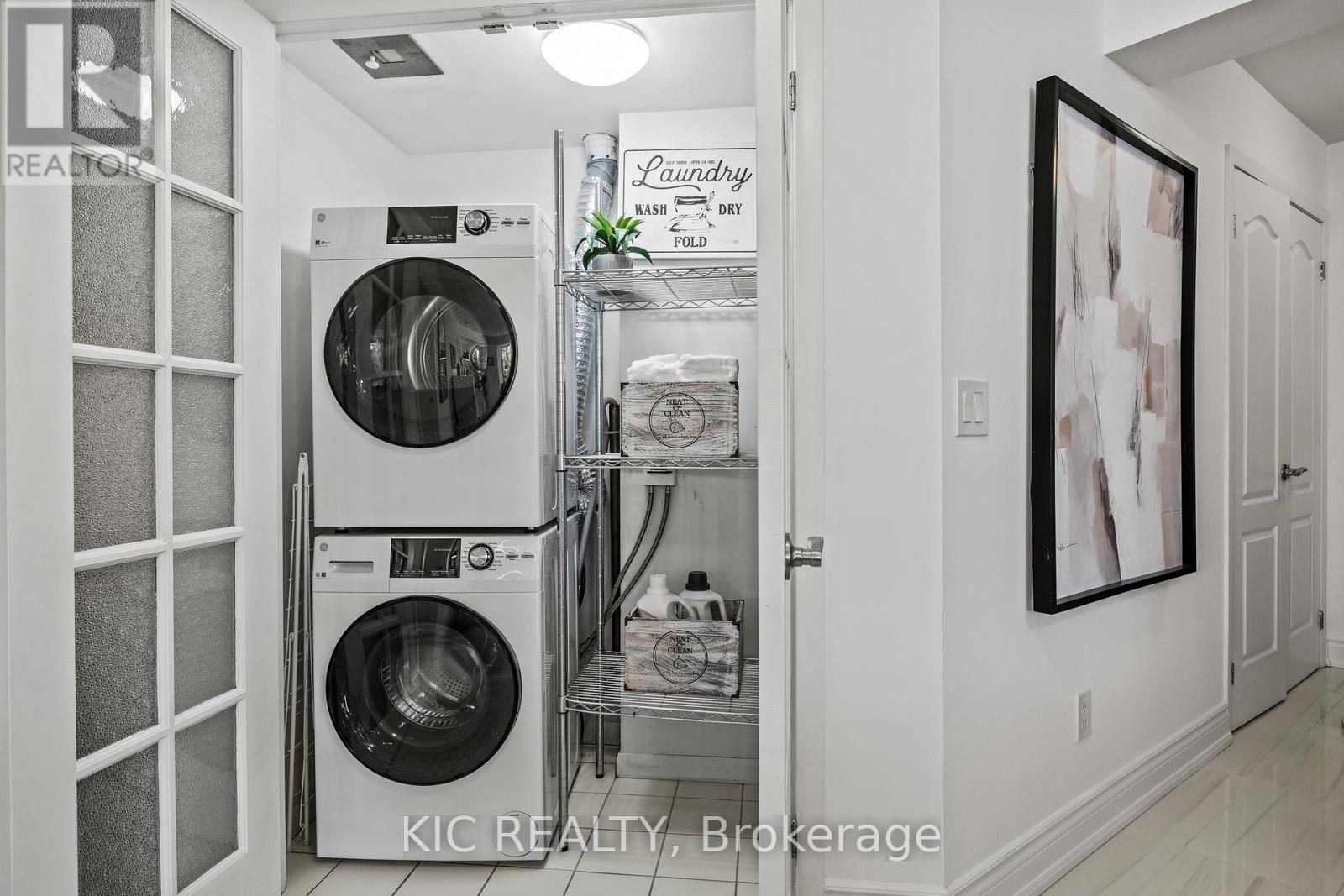 409 - 219 Fort York Boulevard, Toronto, Ontario  M5V 1B1 - Photo 19 - C12425550