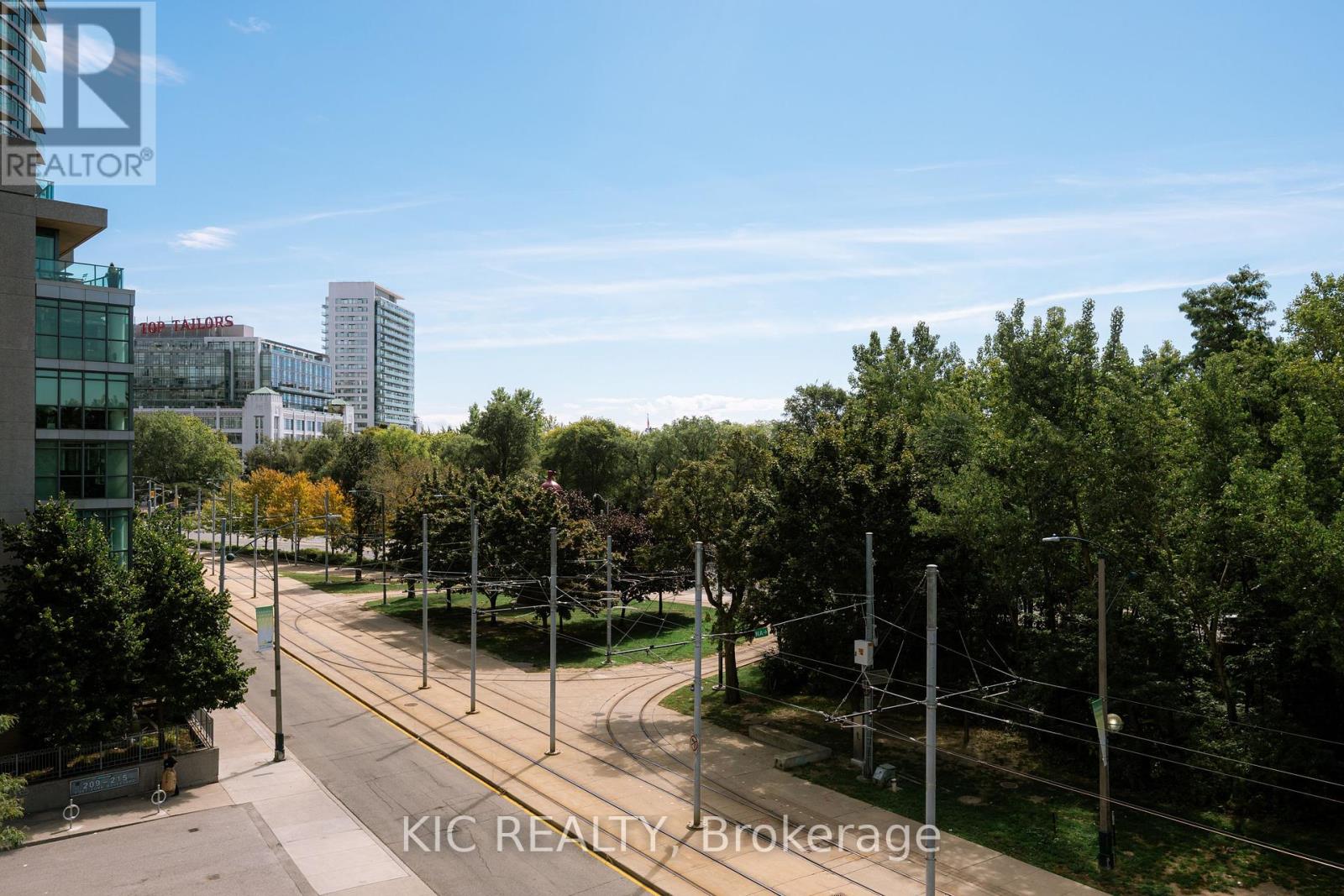 409 - 219 Fort York Boulevard, Toronto, Ontario  M5V 1B1 - Photo 23 - C12425550