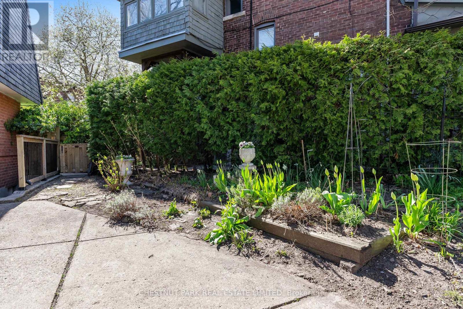 45 Summerhill Gardens, Toronto, Ontario  M4T 1B4 - Photo 34 - C12425557