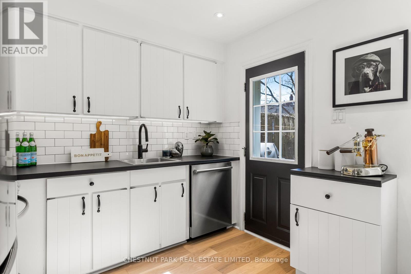 45 Summerhill Gardens, Toronto, Ontario  M4T 1B4 - Photo 8 - C12425557