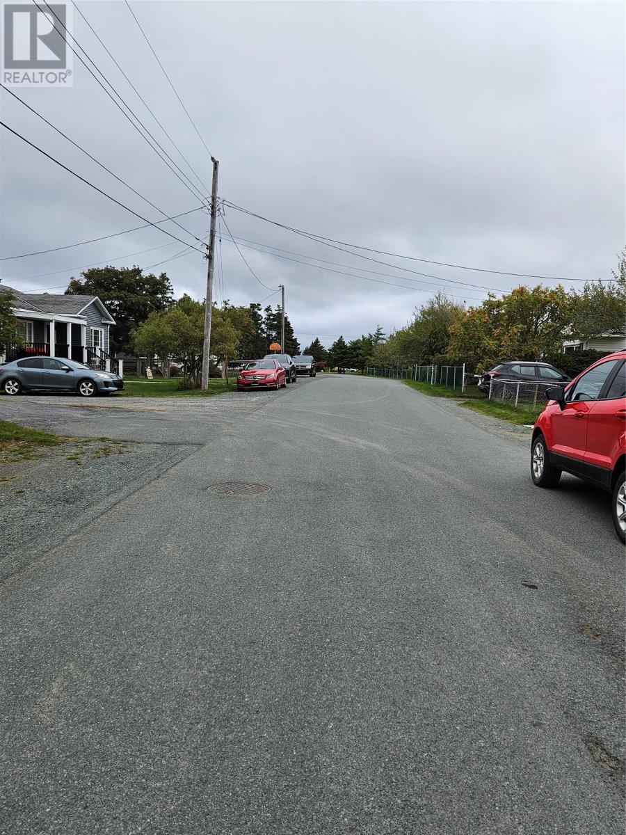 17 Renown Street, Bell Island, Newfoundland & Labrador  A0A 4H0 - Photo 11 - 1290778