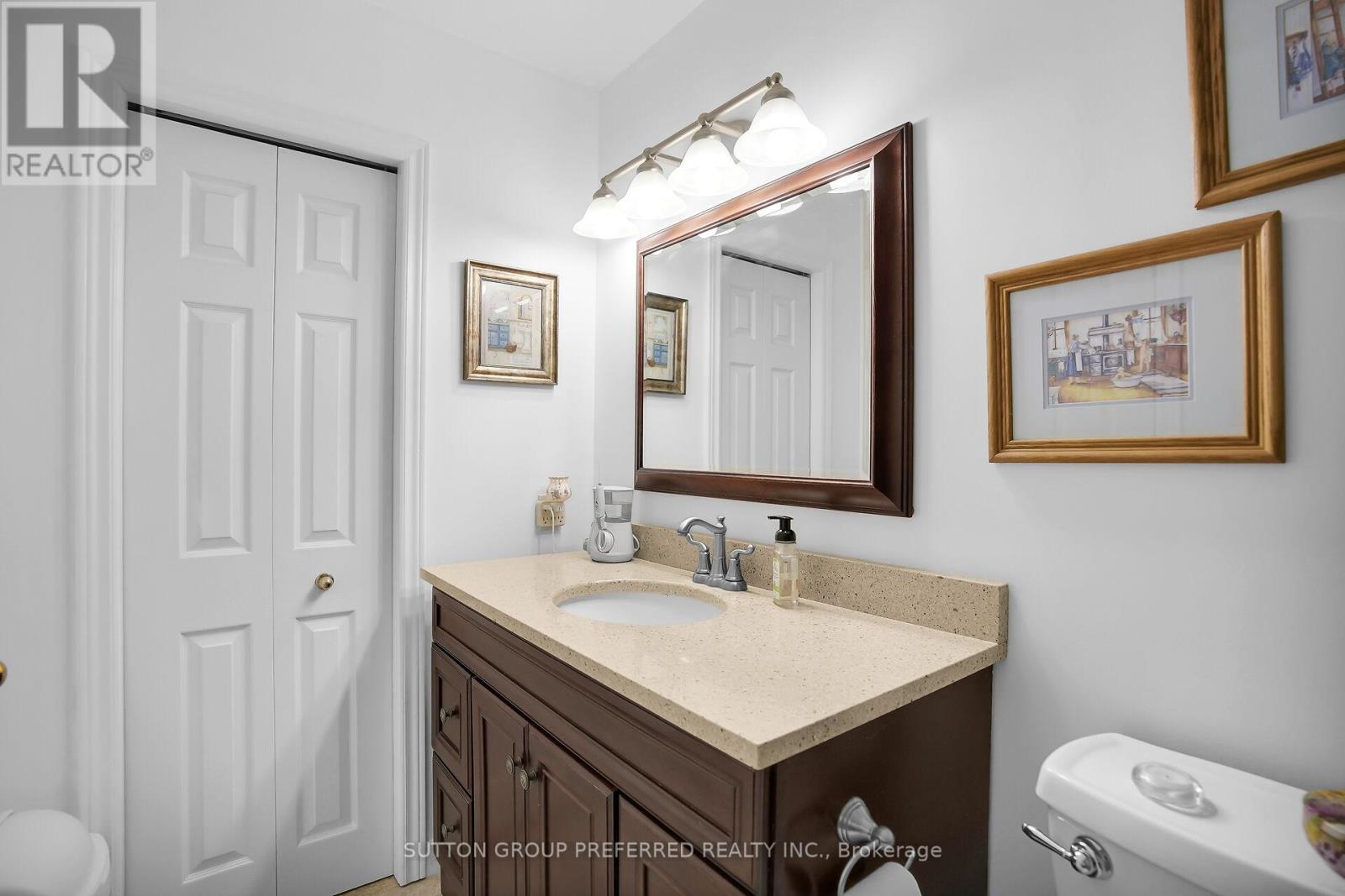 250 Kettle Creek Drive, Central Elgin, Ontario  N0L 1B0 - Photo 18 - X12425792