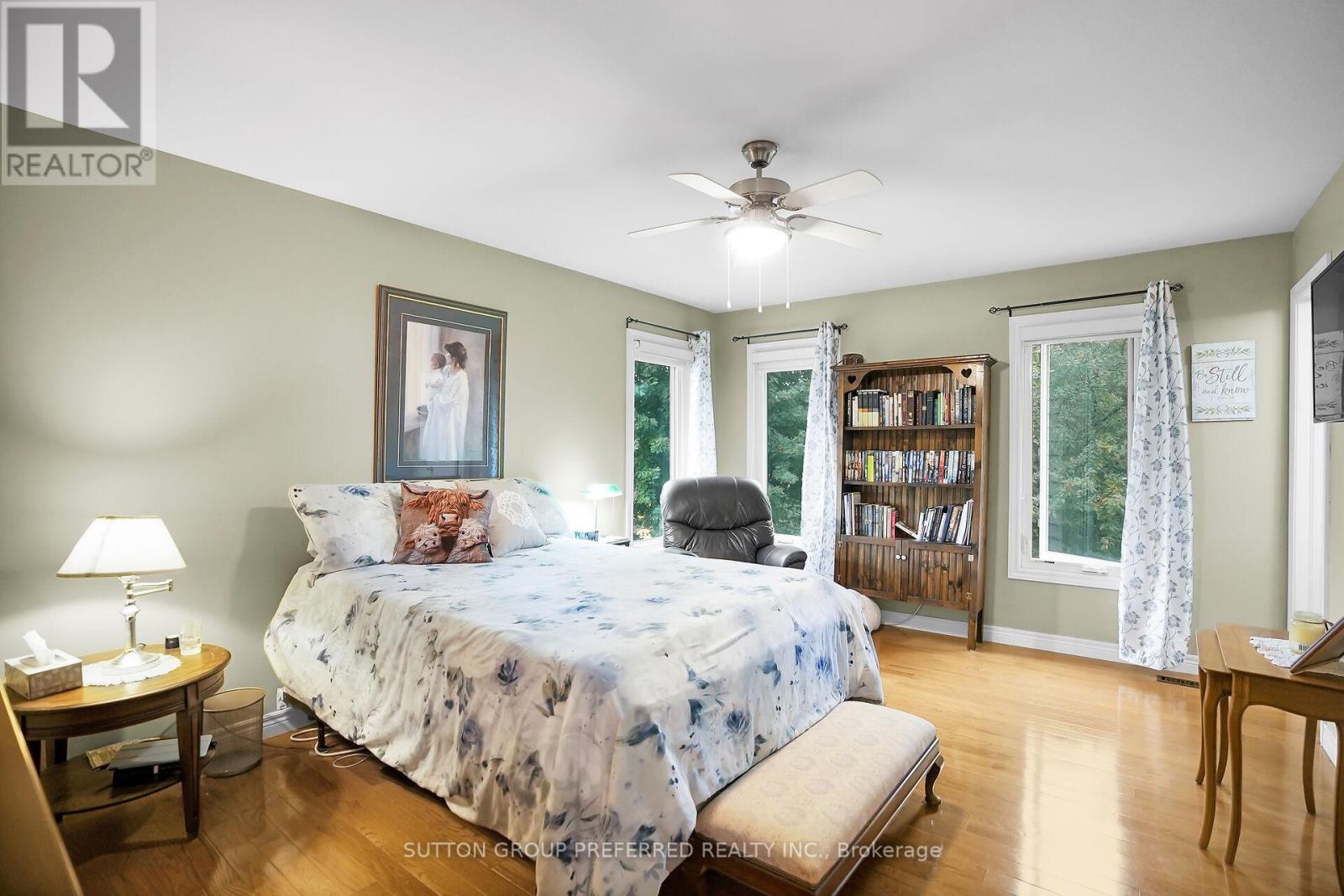 250 Kettle Creek Drive, Central Elgin, Ontario  N0L 1B0 - Photo 21 - X12425792